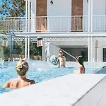 Bounce Noosa