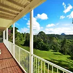 Cooroy Country Cottages