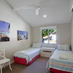 Little Cove Townhouse 9 Pandanus Street 14