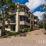 2 Aarons Villa