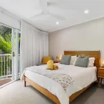 Little Cove Gem - Walking Distance To The Most Famous Noosa Beach!