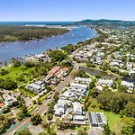 Pet Friendly Oasis By The River, Noosaville