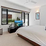 Laidback Luxury Living, Noosa Heads