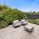 Holiday In S\'Shine Beach,Private Courtyard