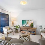 The Sunshine Villa ~ 2 Min Walk To Village & Beach
