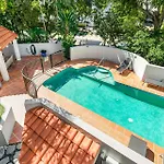 4 Parkshores Coastal Retreat Close To Beach Private Outdoor Spaces