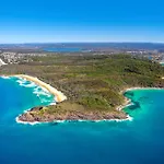 Elanda St Home Luxurious Beachside Living