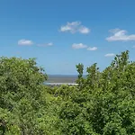 Bahia Lindo, Apartment 1