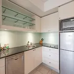 Opulent Noosa Beach Escape