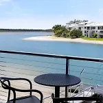 Driftwood 6 Private Beach Stay