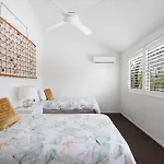 Driftwood 6 Private Beach Stay