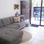 Unit 4 Weyba Lodge Noosa