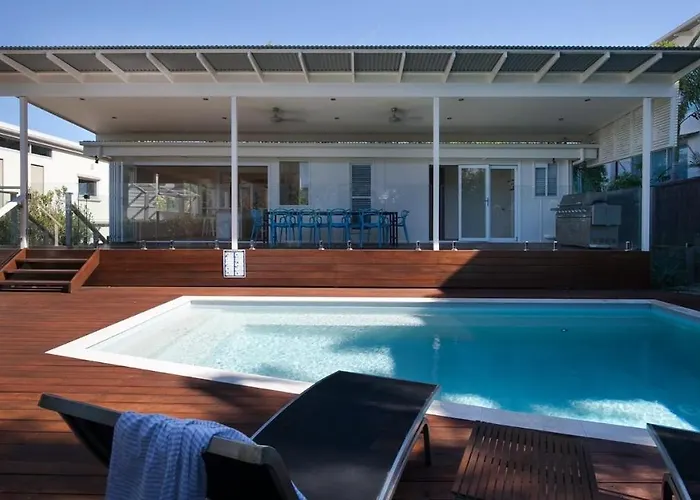 Belmore Terrace Perfect Pad Just 100 Metres To The Beach