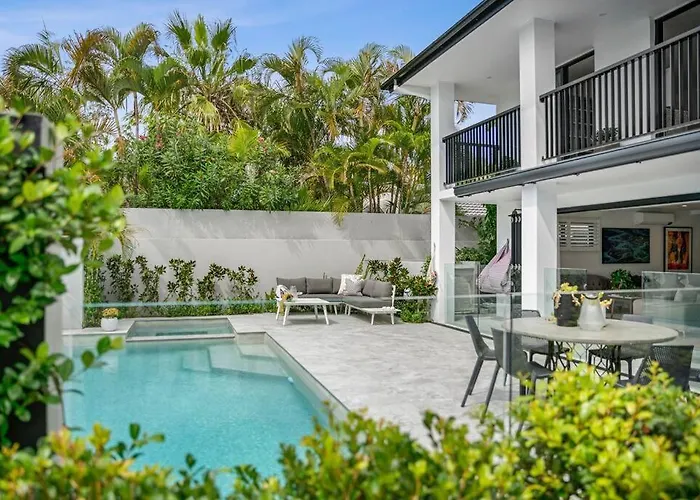 Style On Sound Luxury Home Noosa