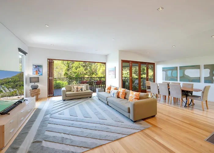 Hilltop Noosa Ocean Views, Noosa Heads