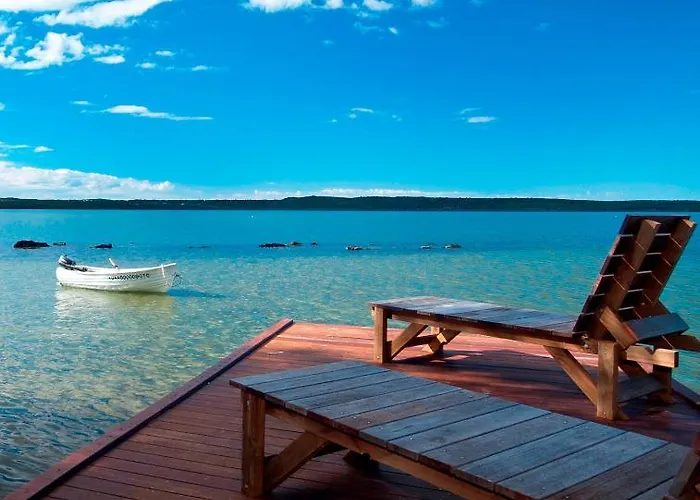 Eumarella Shores Noosa Lake Retreat