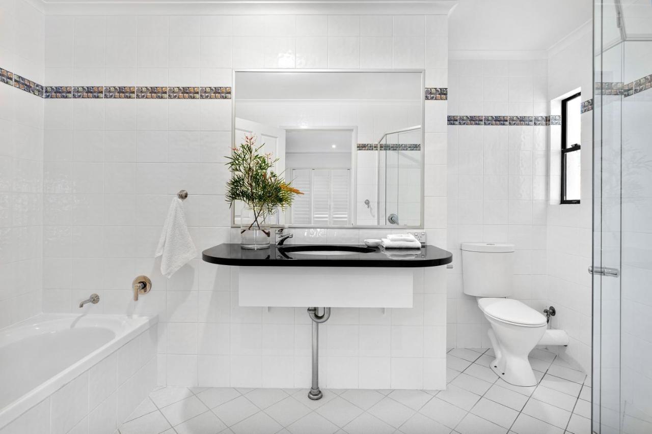 Holiday home Riverfront With Jetty, Ideal For Families Noosa Heads