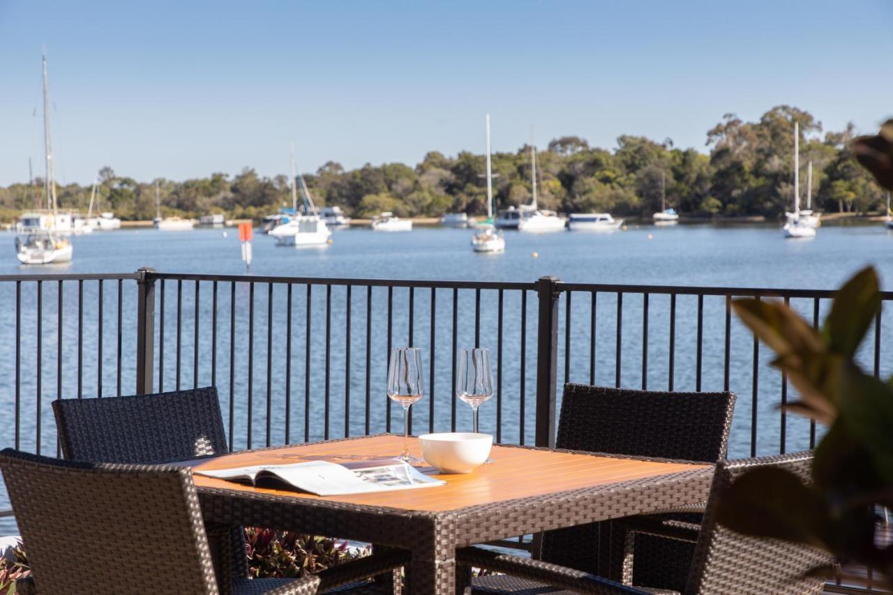 Riverfront With Jetty, Ideal For Families * Noosa Heads
