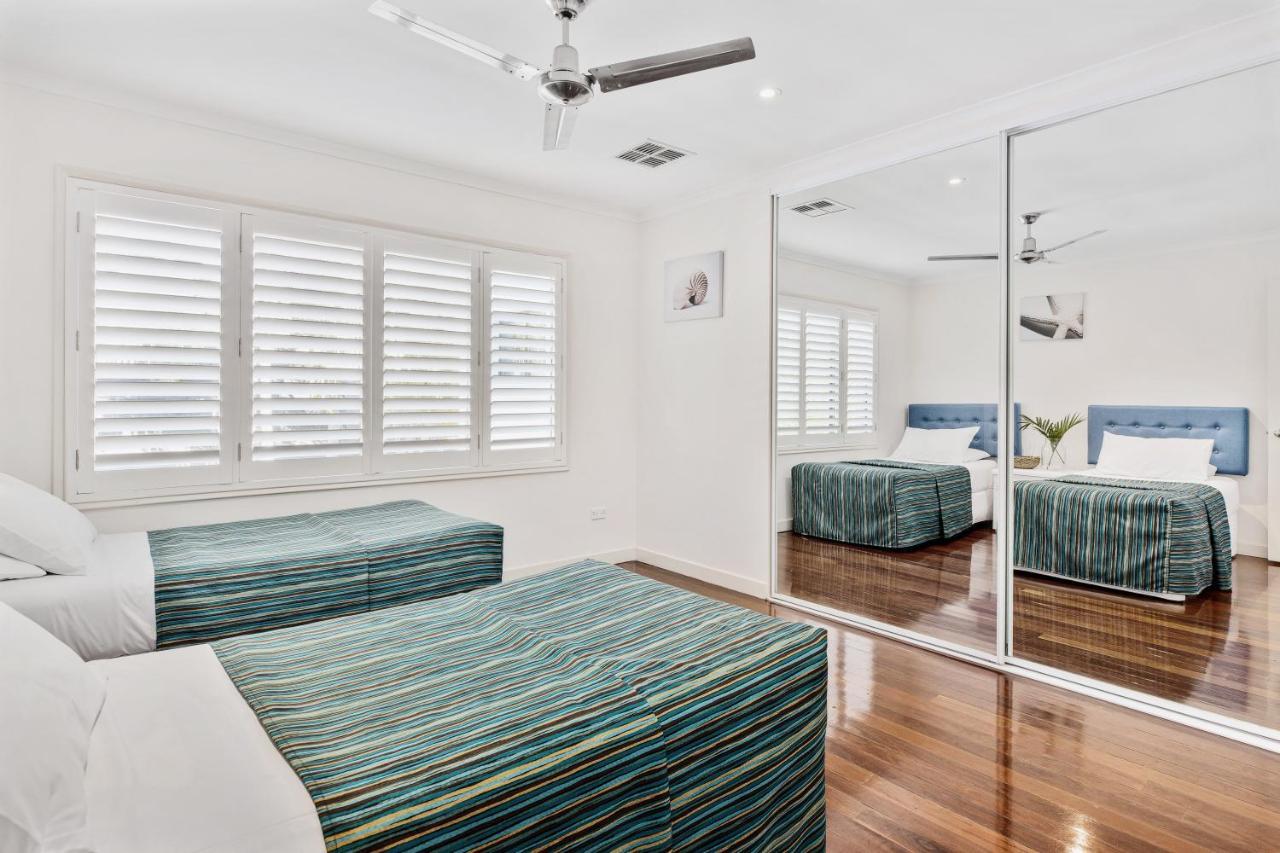 Holiday home Riverfront With Jetty, Ideal For Families Noosa Heads
