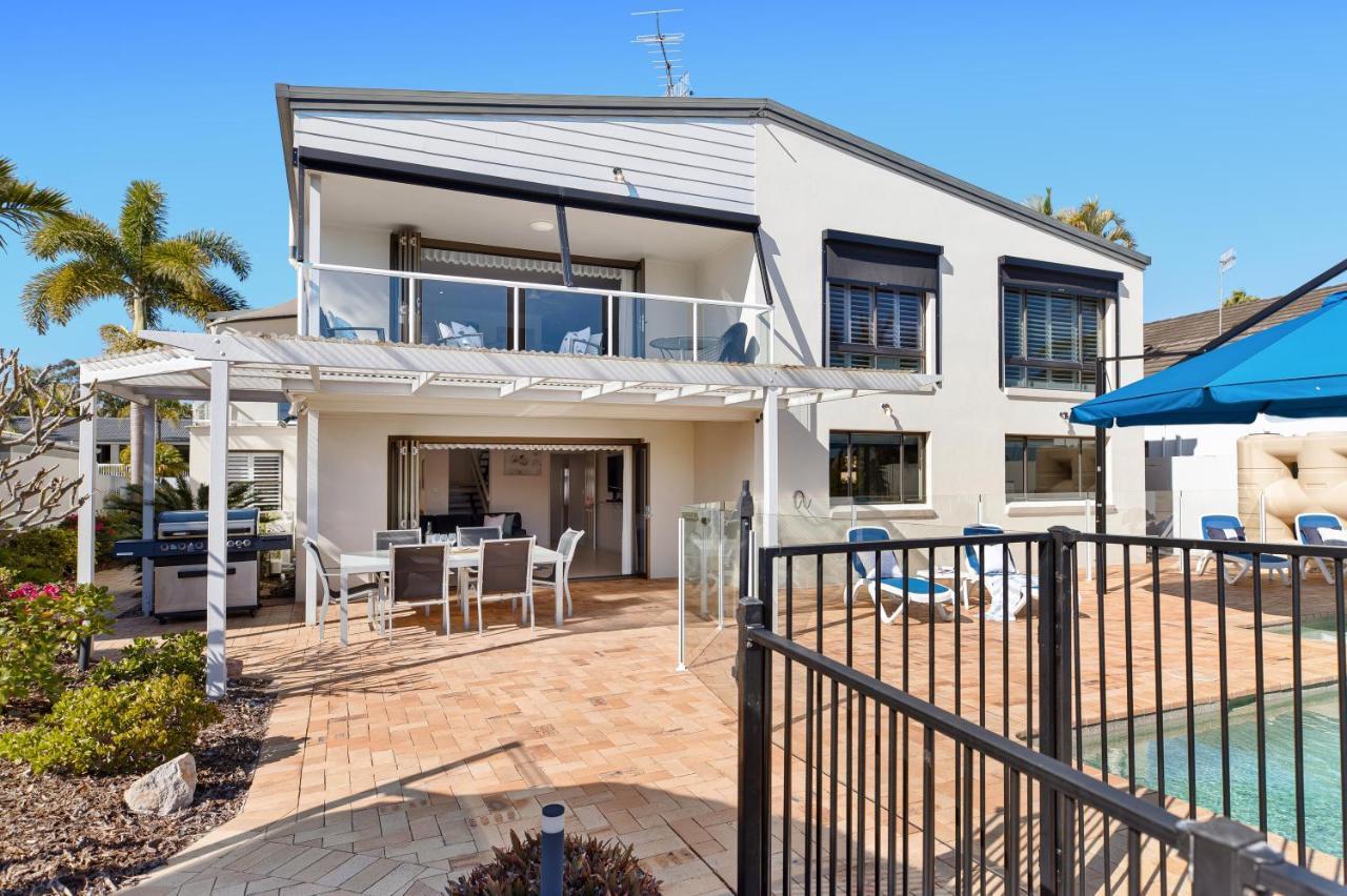 Holiday home Riverfront With Jetty, Ideal For Families