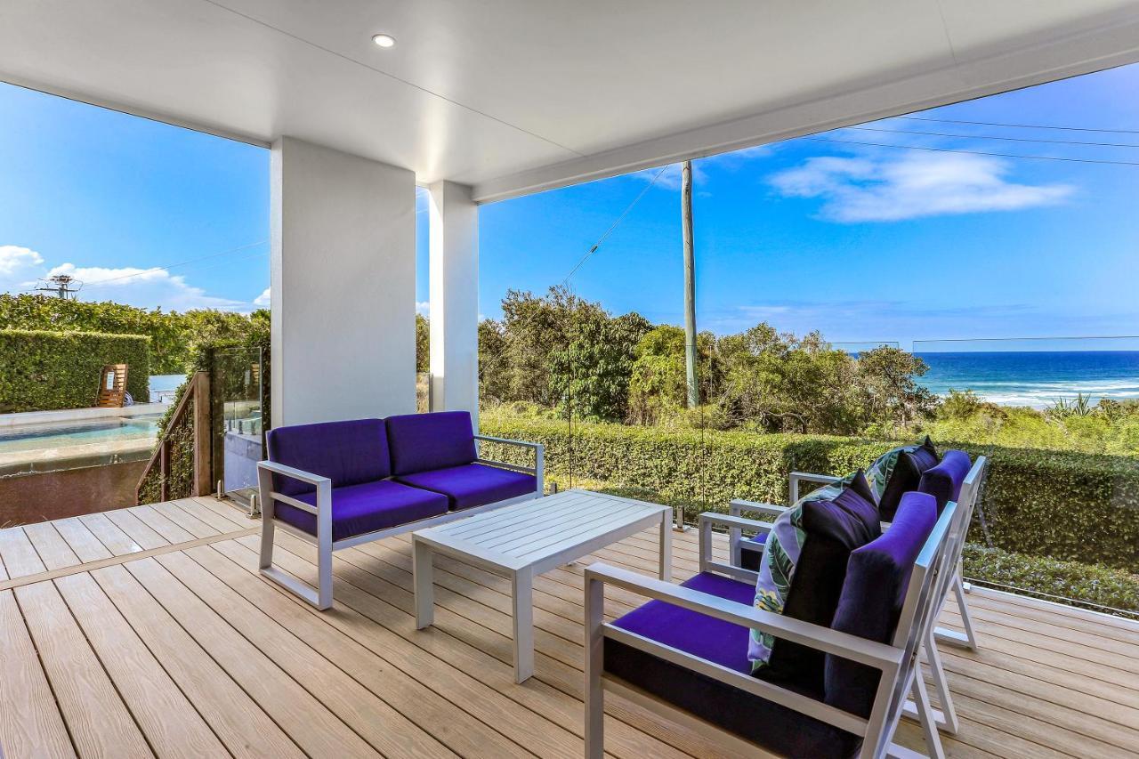 Indulgent Beachside Luxury, Holiday home