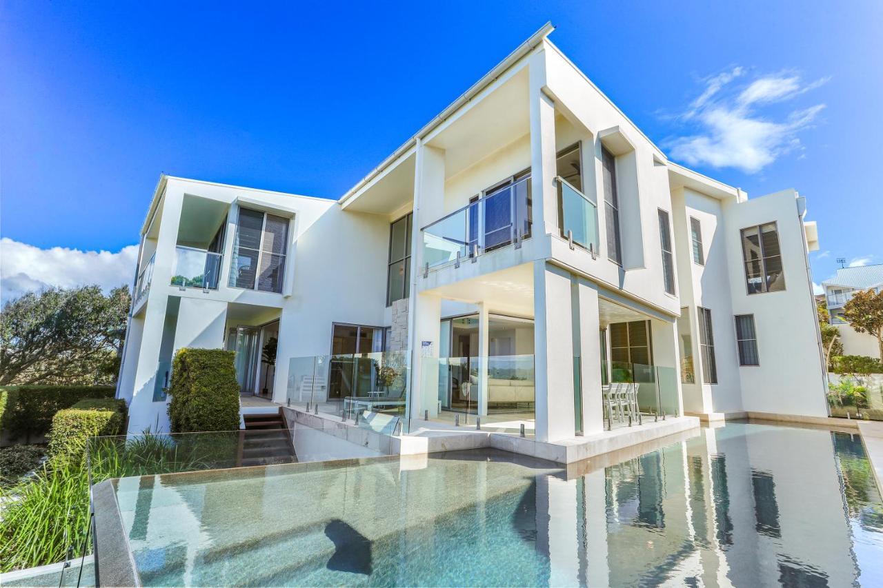 Indulgent Beachside Luxury,