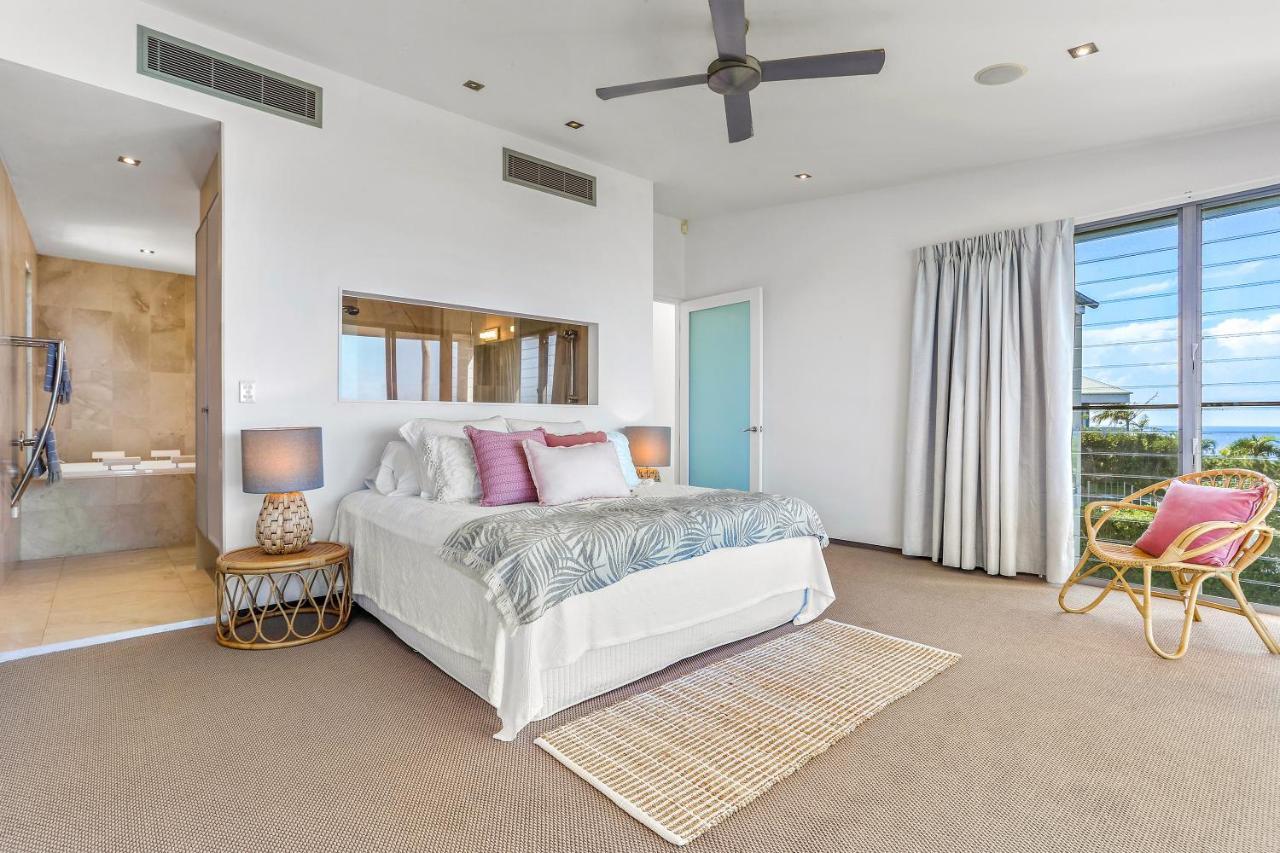 Indulgent Beachside Luxury, Holiday home Sunrise Beach