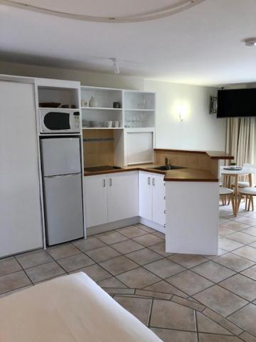 At The Sound Noosa Aparthotel 4*