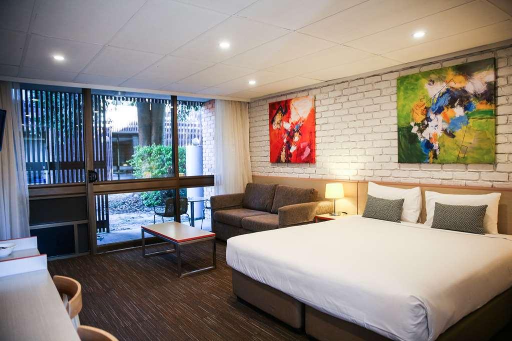 Noosa Hotel Noosaville