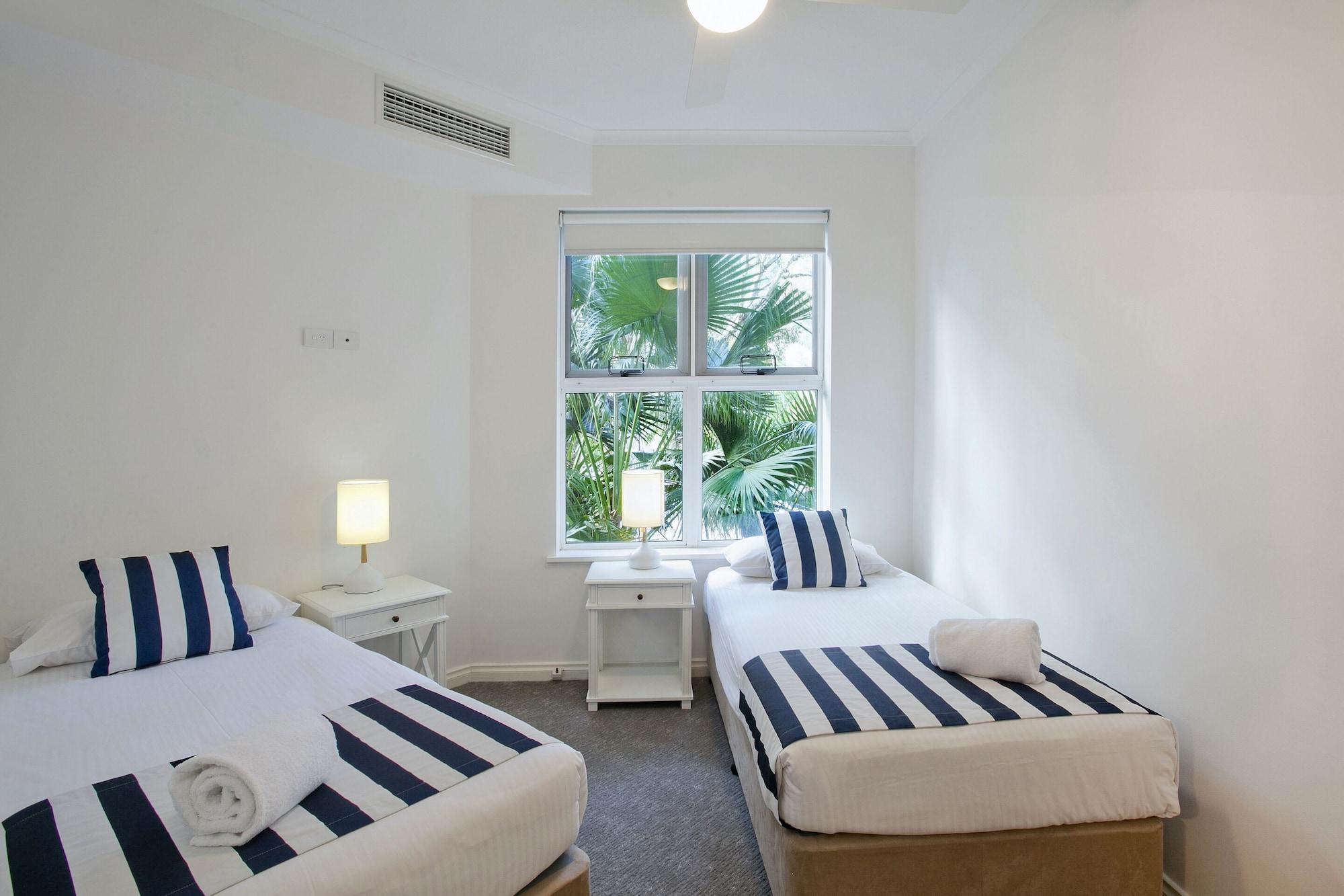 Aparthotel Emerald 4*