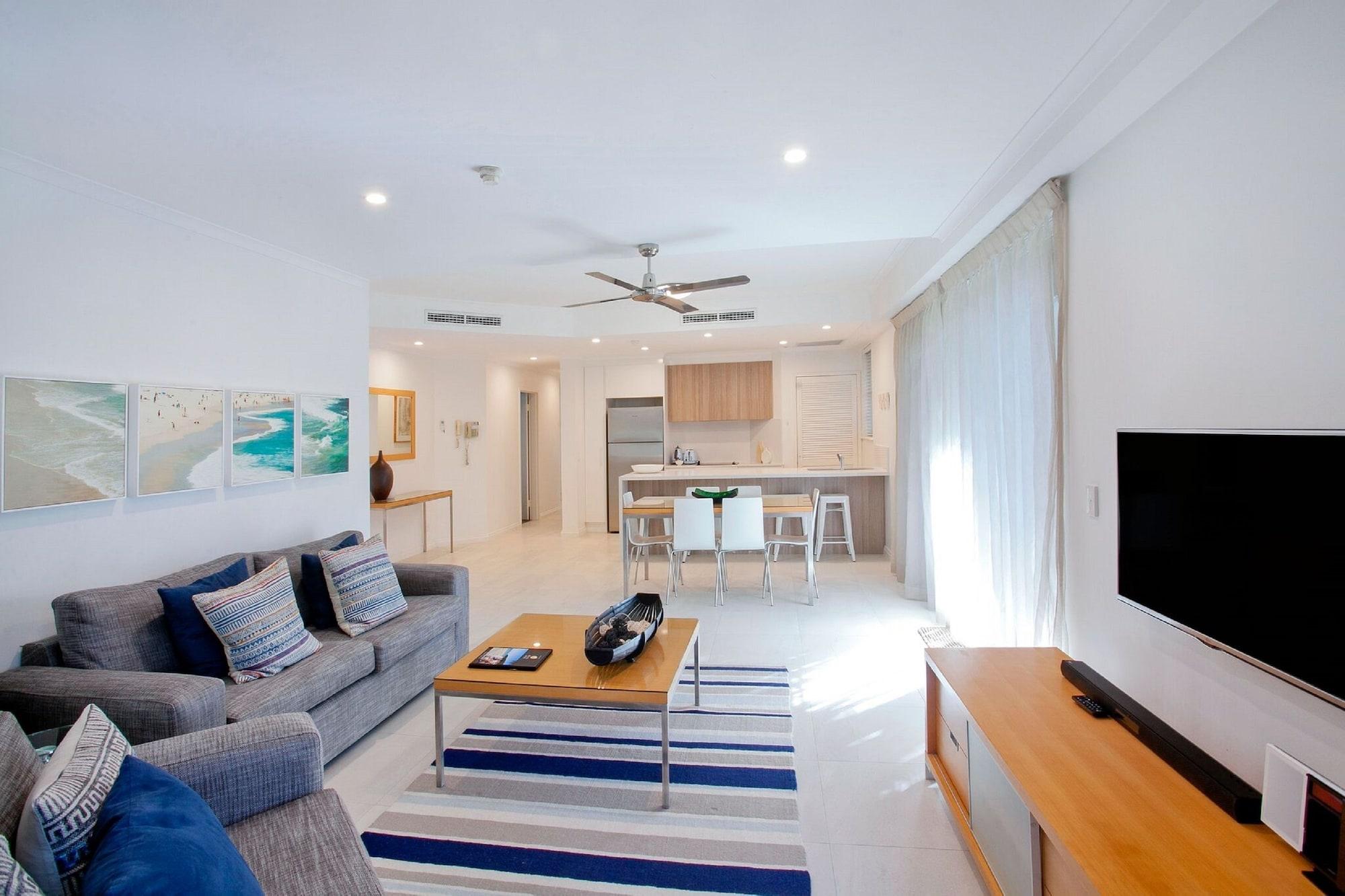 Emerald Aparthotel 4*