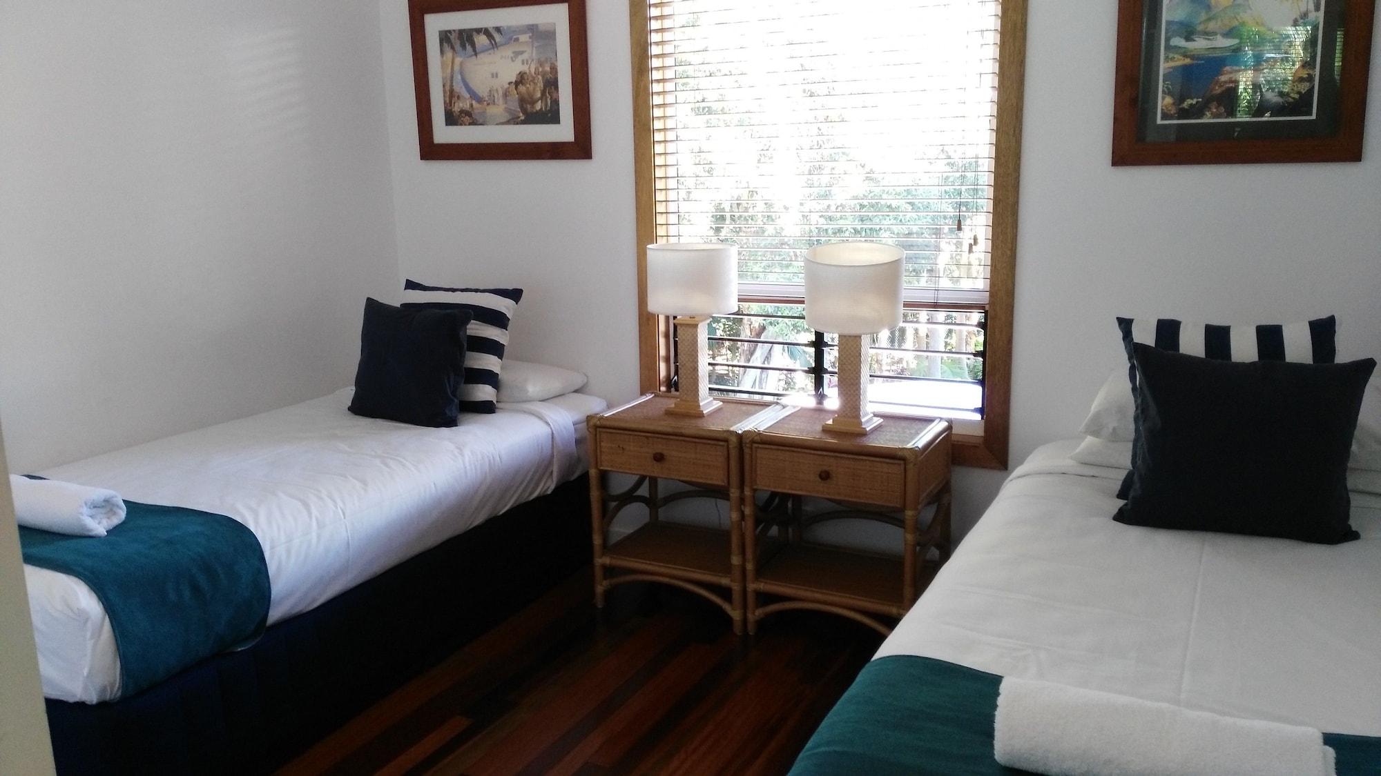 South Pacific & Noosa 4*