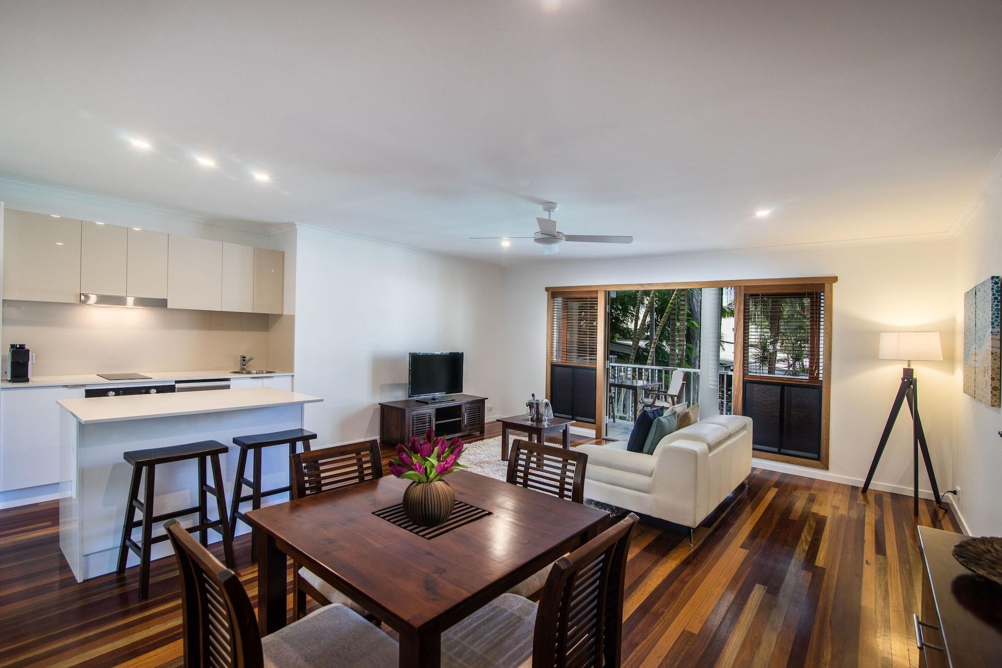 South Pacific & Noosa