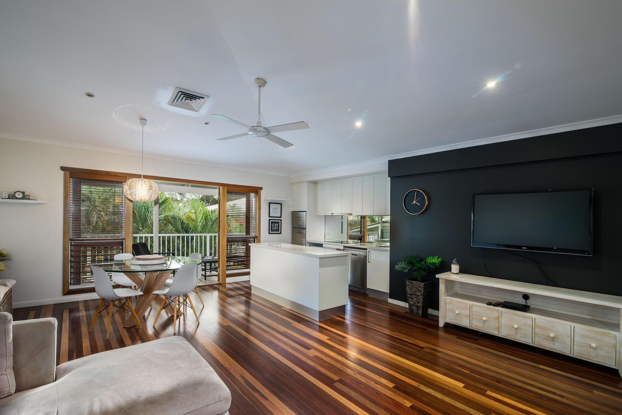 South Pacific & Noosa Resort