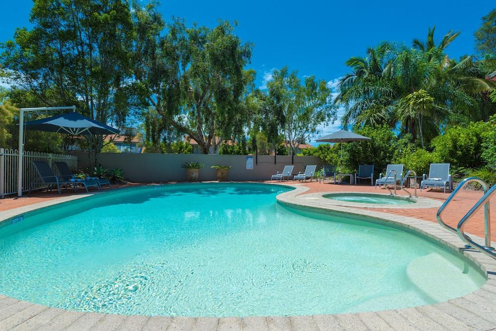 At The Sound Noosa Aparthotel Noosaville