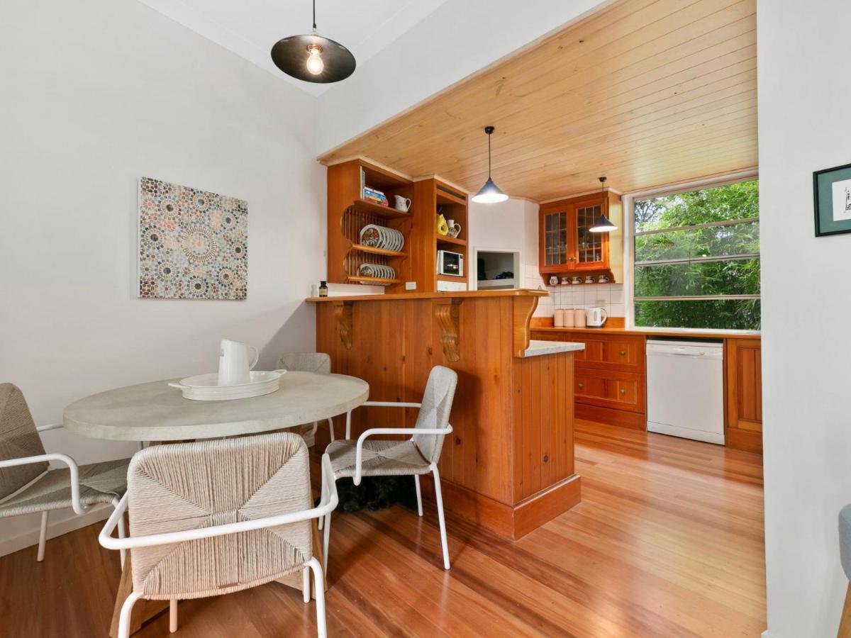 Holiday home 18 Adams St The Shack Fabulous Location Close To The *
