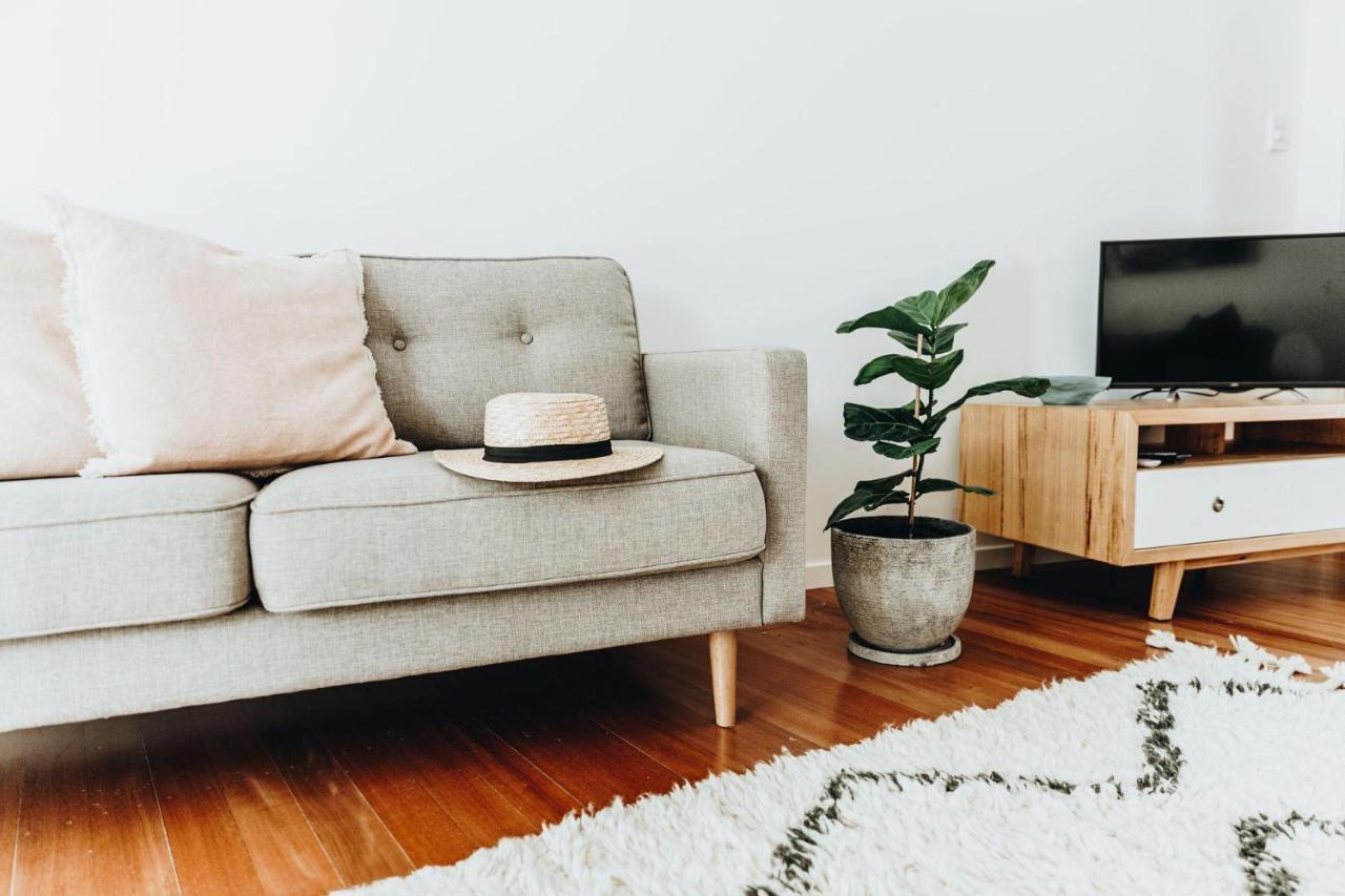18 Adams St The Shack Fabulous Location Close To The Sunshine Beach