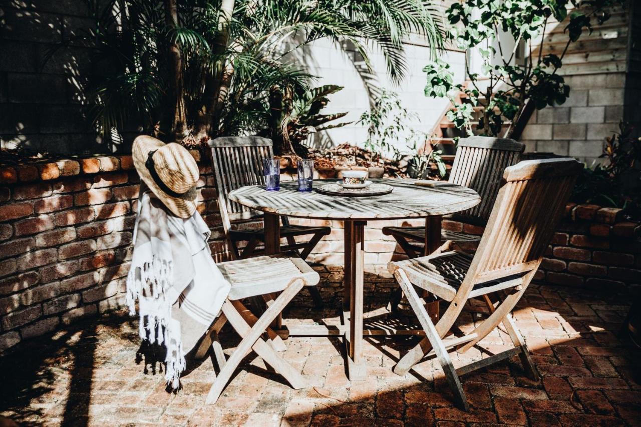 Holiday home 18 Adams St The Shack Fabulous Location Close To The Sunshine Beach