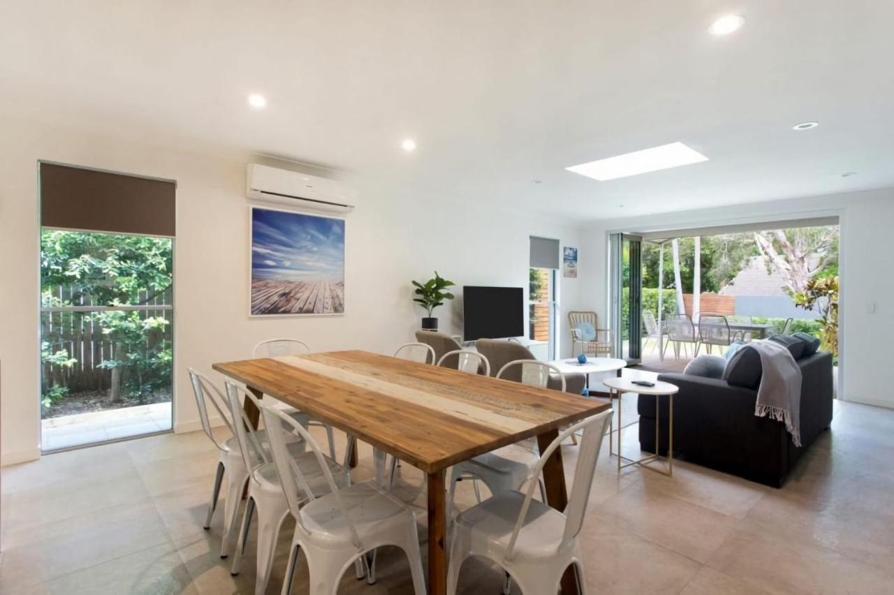 Depper St Charming Side In Lovely Location Holiday home