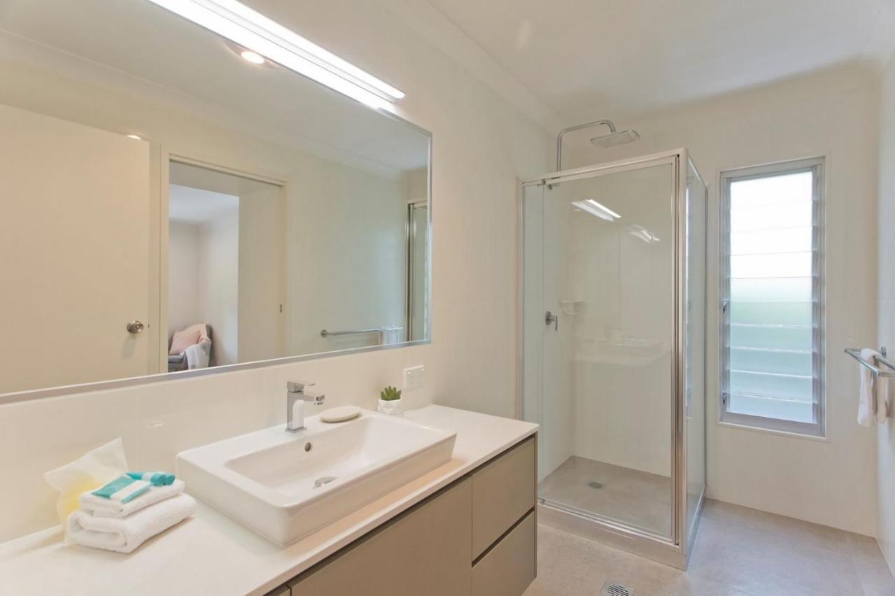 Depper St Charming Side In Lovely Location Holiday home