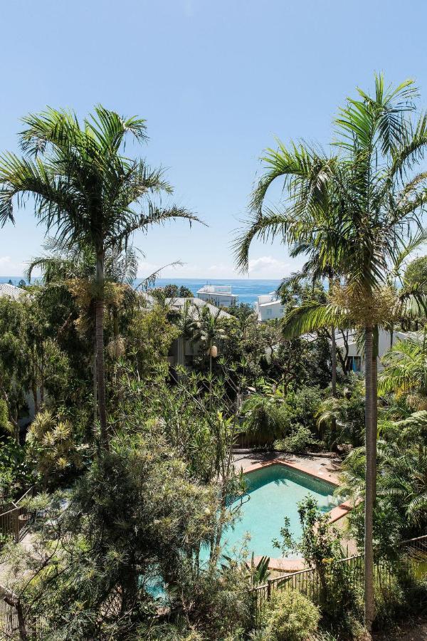 Sunshine Retreat Offers Ocean Views And Style * Sunshine Beach