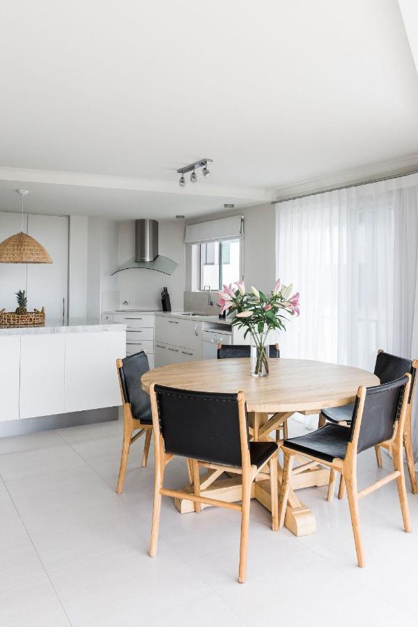 Sunshine Retreat Offers Ocean Views And Style Sunshine Beach