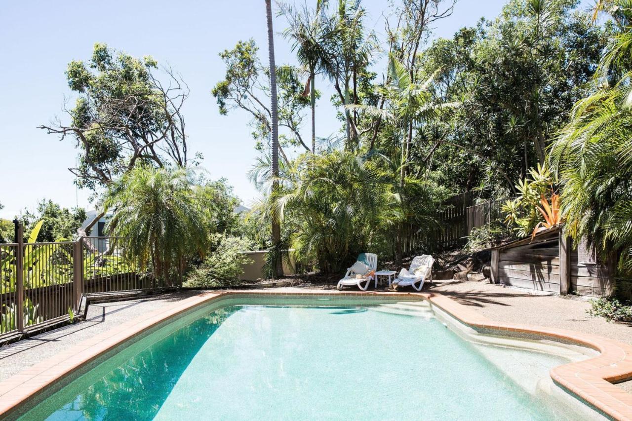 Sunshine Retreat Offers Ocean Views And Style * Sunshine Beach