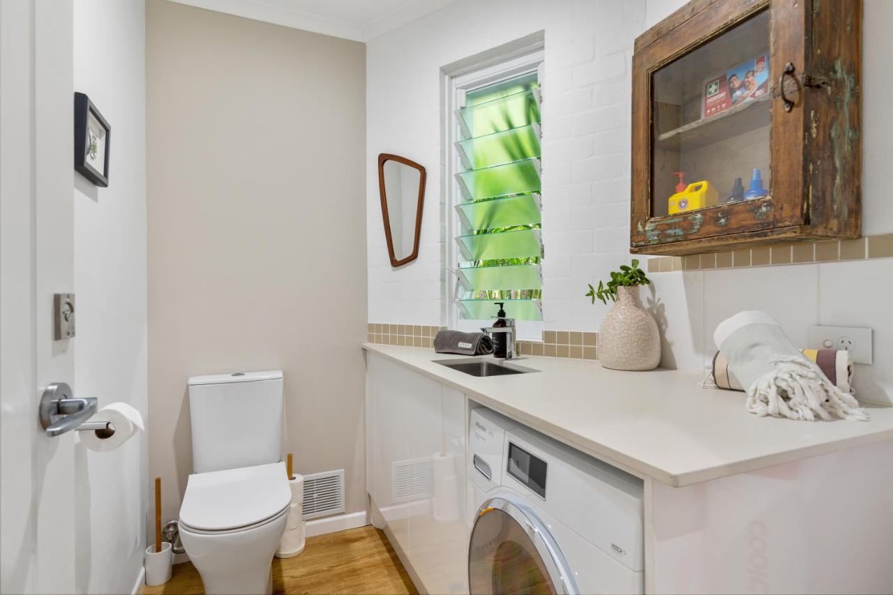 Little Cove Gem - Walking Distance To The Famous Beach! * Noosa Heads