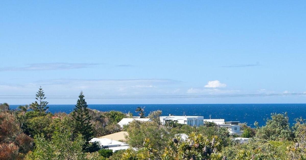 Ultimate Noosa Six Bedroom Luxury With Waterslide! Casa de férias Sunrise Beach
