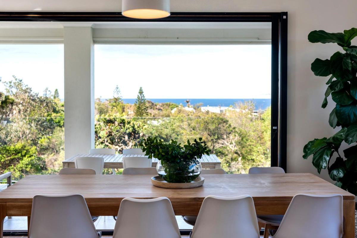 Ultimate Noosa Six Bedroom Luxury With Waterslide! Casa de férias Sunrise Beach