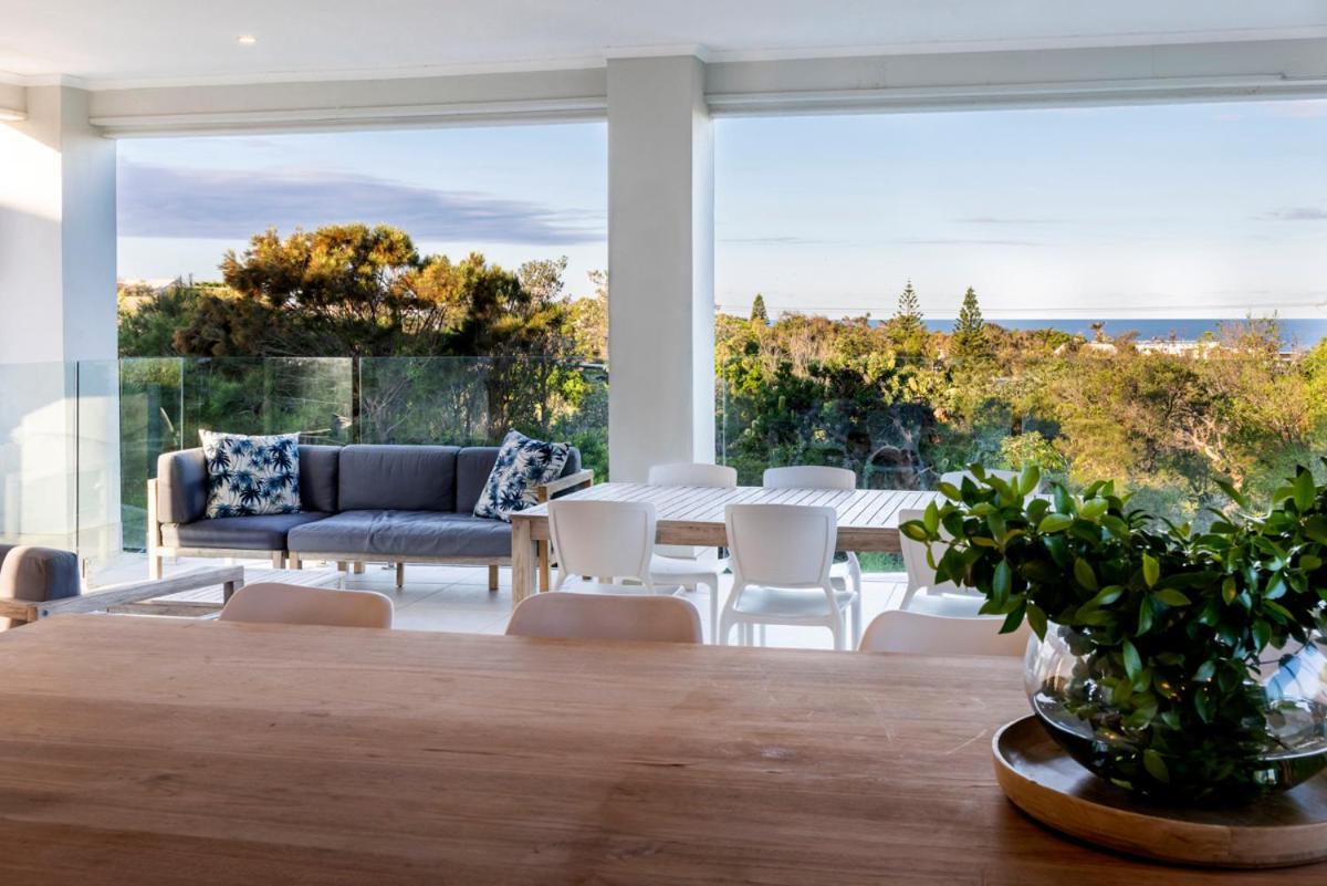 Ultimate Noosa Six Bedroom Luxury With Waterslide! Sunrise Beach