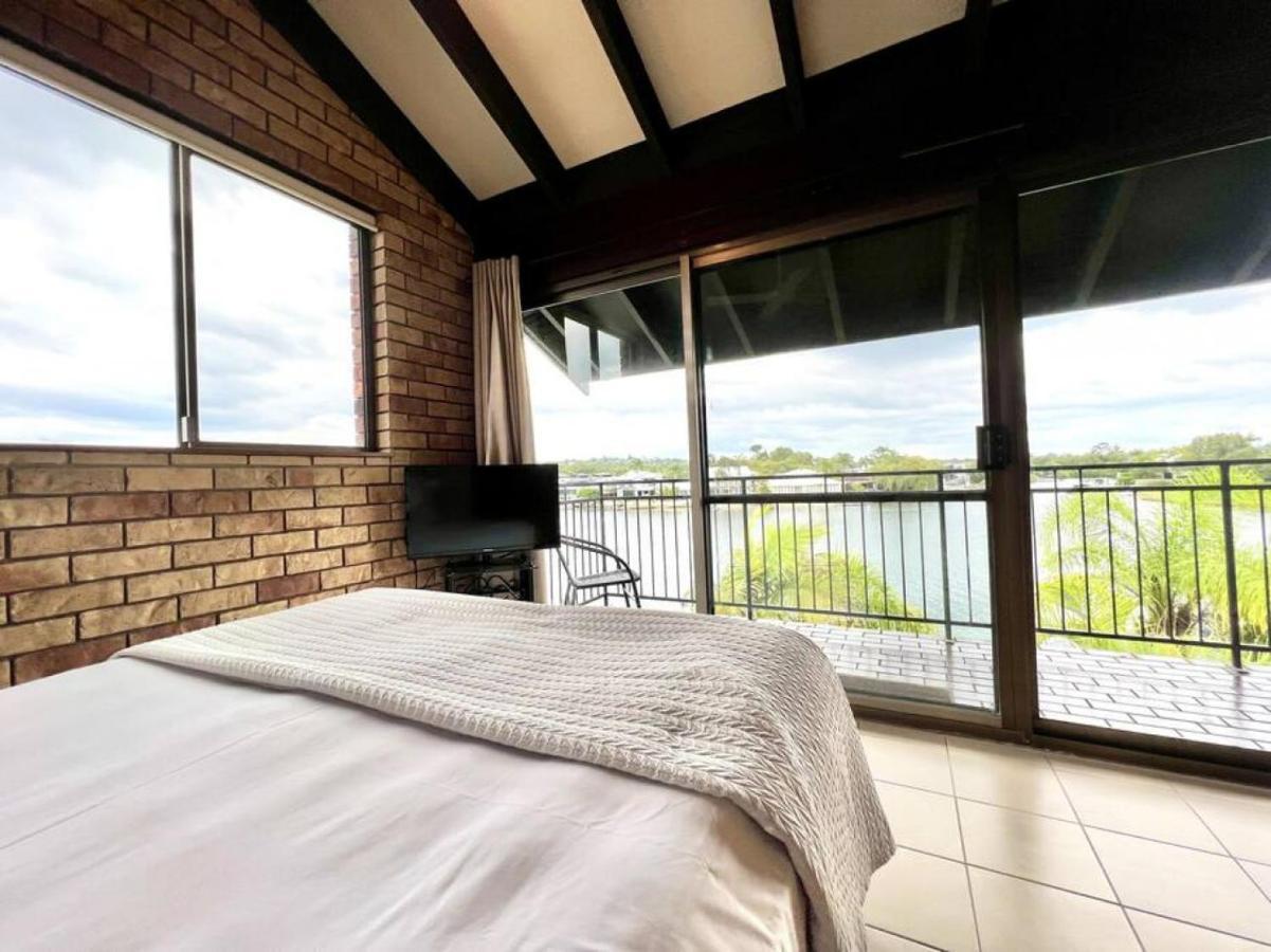 1 Holiday In Peza Court Noosa Heads