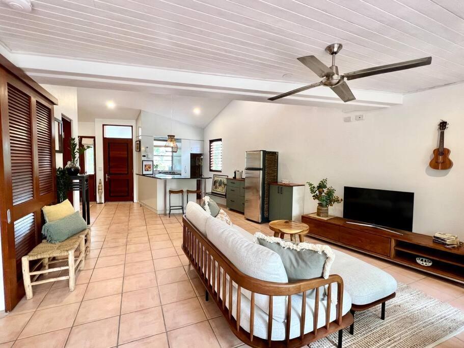 Private Sanctuary, Walking Distance To *