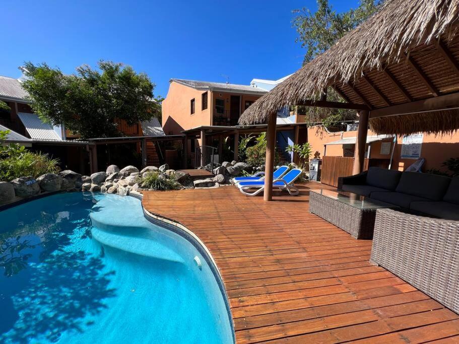 Apartment Private Sanctuary, Walking Distance To Noosa Heads